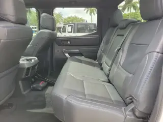 Toyota Tundra 2024 4x4 Platinum HV 4dr CrewMax Cab Pickup SB
