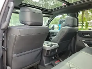 Toyota Tundra 2024 4x4 Platinum HV 4dr CrewMax Cab Pickup SB