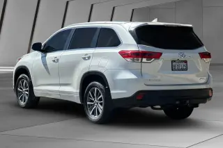 Toyota Highlander 2018 AWD XLE 4dr SUV