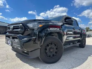 Toyota Tacoma 2024 4x2 SR5 4dr Double Cab 5.0 ft SB