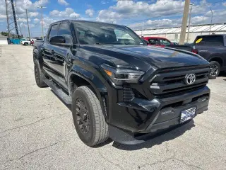 Toyota Tacoma 2024 4x2 SR5 4dr Double Cab 5.0 ft SB