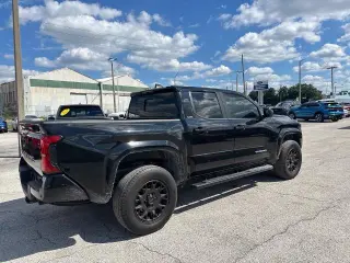 Toyota Tacoma 2024 4x2 SR5 4dr Double Cab 5.0 ft SB