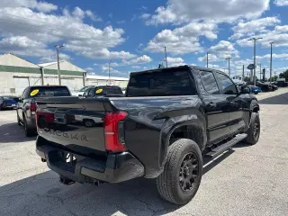 Toyota Tacoma 2024 4x2 SR5 4dr Double Cab 5.0 ft SB