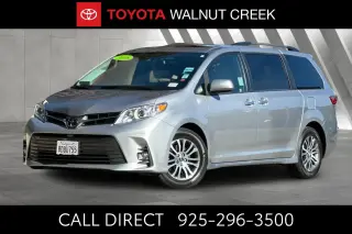 Toyota Sienna 2018 XLE 7-Pasajeros Asiento de Acceso Automático 4dr Mini-Van