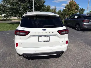 Ford Escape 2024 AWD ST-Line 4dr SUV