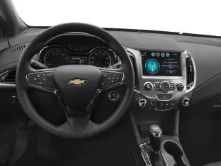Chevrolet Cruze 2017 LT Auto 4dr Hatchback