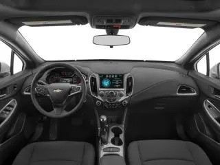 Chevrolet Cruze 2017 LT Auto 4dr Hatchback