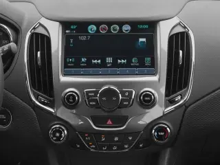 Chevrolet Cruze 2017 LT Auto 4dr Hatchback