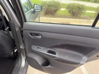 Nissan Versa 2022 SV 4dr Sedán