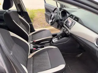 Nissan Versa 2022 SV 4dr Sedán
