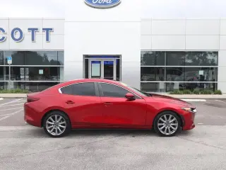 Mazda Mazda3 Sedán 2022 Select 4dr Sedán