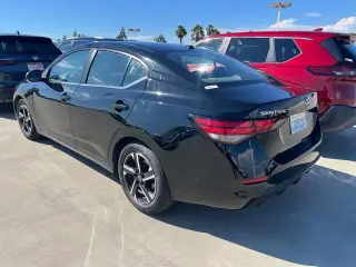 Nissan Sentra 2025 SV 4dr Sedán