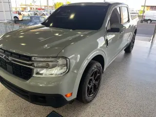 Ford Maverick 2023 AWD Lariat 4dr SuperCrew 4.5 ft. SB