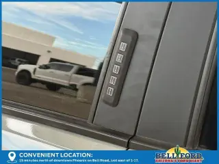Ford Maverick 2023 AWD Lariat 4dr SuperCrew 4.5 ft. SB