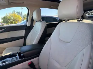 Ford Edge 2019 AWD Titanium 4dr Crossover