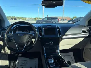 Ford Edge 2019 AWD Titanium 4dr Crossover