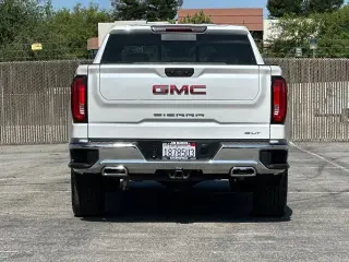 GMC Sierra 1500 2023 4x4 SLT 4dr Crew Cab 5.8 ft. SB