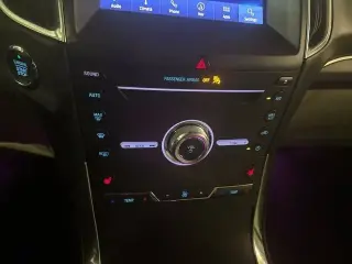 Ford Edge 2019 Titanium 4dr Crossover