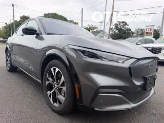 Ford Mustang Mach-E 2023 AWD Premium 4dr SUV