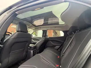 Ford Mustang Mach-E 2023 AWD Premium 4dr SUV