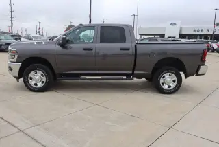 Ram 2500 2025 4x4 Tradesman 4dr Crew Cab 6.3 ft. SB Pickup