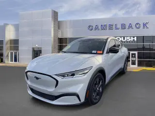 Ford Mustang Mach-E 2023 Select SUV de 4 puertas