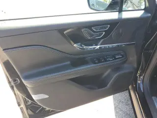 Lincoln Corsair 2024 AWD Premiere 4dr SUV