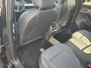 Volkswagen Tiguan 2025 AWD SEL R-Line 4Motion 4dr SUV