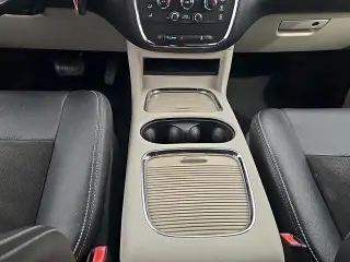 Dodge Grand Caravan 2019 SXT 4dr Mini-Van