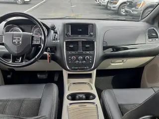 Dodge Grand Caravan 2019 SXT 4dr Mini-Van