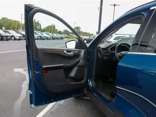 Ford Escape 2020 AWD Titanium 4dr SUV