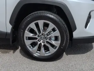 Toyota RAV4 2025 Limitado 4dr SUV