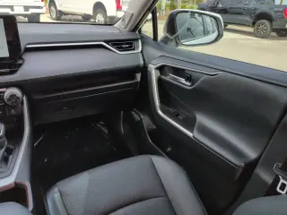 Toyota RAV4 2025 Limitado 4dr SUV