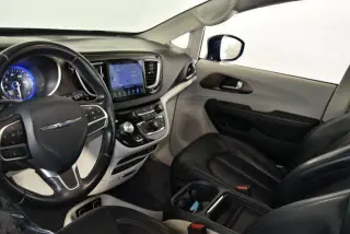 Chrysler Pacifica 2017 Touring-L 4dr Mini-Van