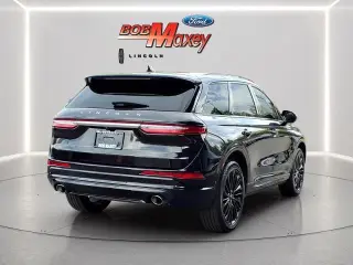 Lincoln Corsair 2025 AWD Premiere 4dr SUV