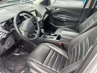 Ford Escape 2019 AWD Titanium SUV 4 puertas