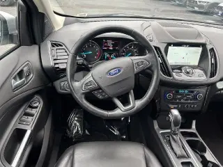 Ford Escape 2019 AWD Titanium SUV 4 puertas