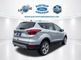 Ford Escape 2019 AWD Titanium SUV 4 puertas