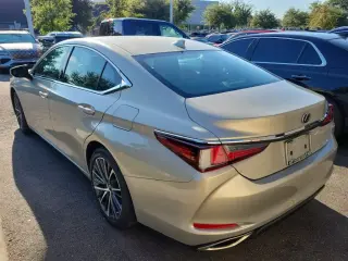 Lexus ES 350 2024 4dr Sedán