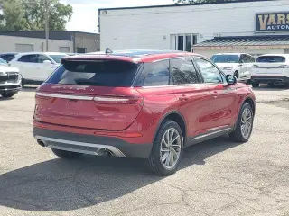 Lincoln Corsair 2024 AWD Premiere 4dr SUV