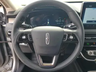 Lincoln Corsair 2024 Premiere 4dr SUV