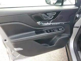 Lincoln Corsair 2024 Premiere 4dr SUV