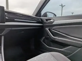 Volkswagen Jetta 2025 Sport 4dr Sedán