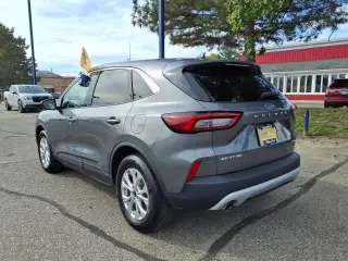 Ford Escape 2023 AWD Active 4dr SUV