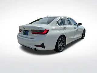 Sedán BMW 3 Series 2020 330i 4 puertas