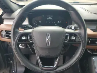 Lincoln Aviator 2023 AWD Reserve 4dr SUV