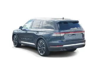 Lincoln Aviator 2023 AWD Reserve 4dr SUV