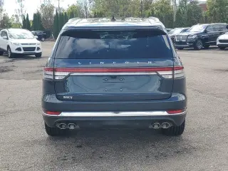 Lincoln Aviator 2023 AWD Reserve 4dr SUV