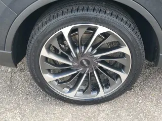 Lincoln Aviator 2023 AWD Reserve 4dr SUV