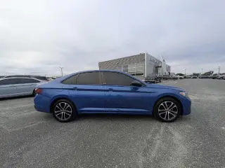 Volkswagen Jetta 2024 Sport 4dr Sedán 8A